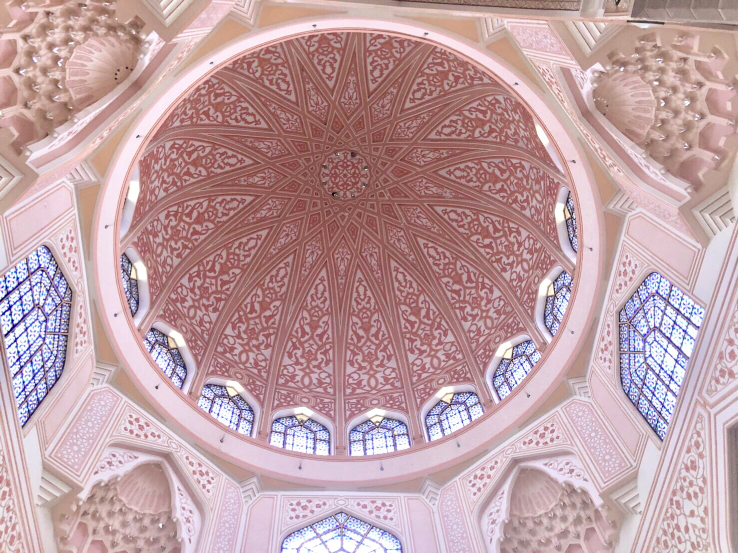 首相官邸(外観のみ)とピンクモスク入場